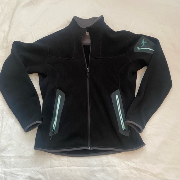 Arc'teryx Jackets & Blazers - Black Arc’teryx polartec covert fleece cardigan full zip ladies long sleeve